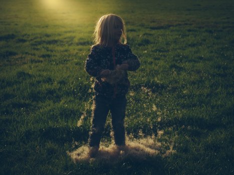 hey little country girl